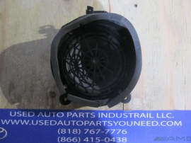 Mercedes Benz - Speaker - 1638200802
